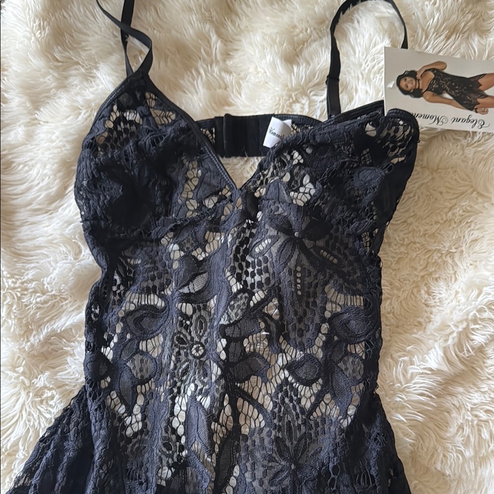 Elegant Black Lace lingerie type 👗